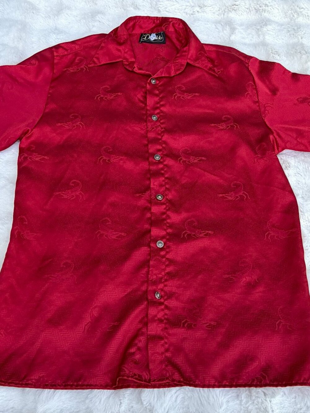 Vintage Donaldo red satin jacquard button down scorpion shirt, men's L